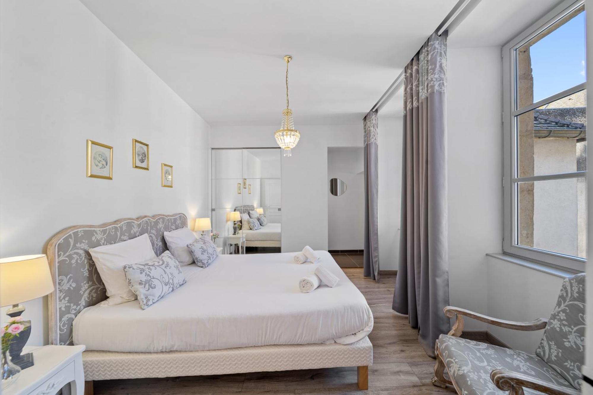 Le Beau Carnot - Appartement En Hypercentre De Beaune Beaune  Exterior photo